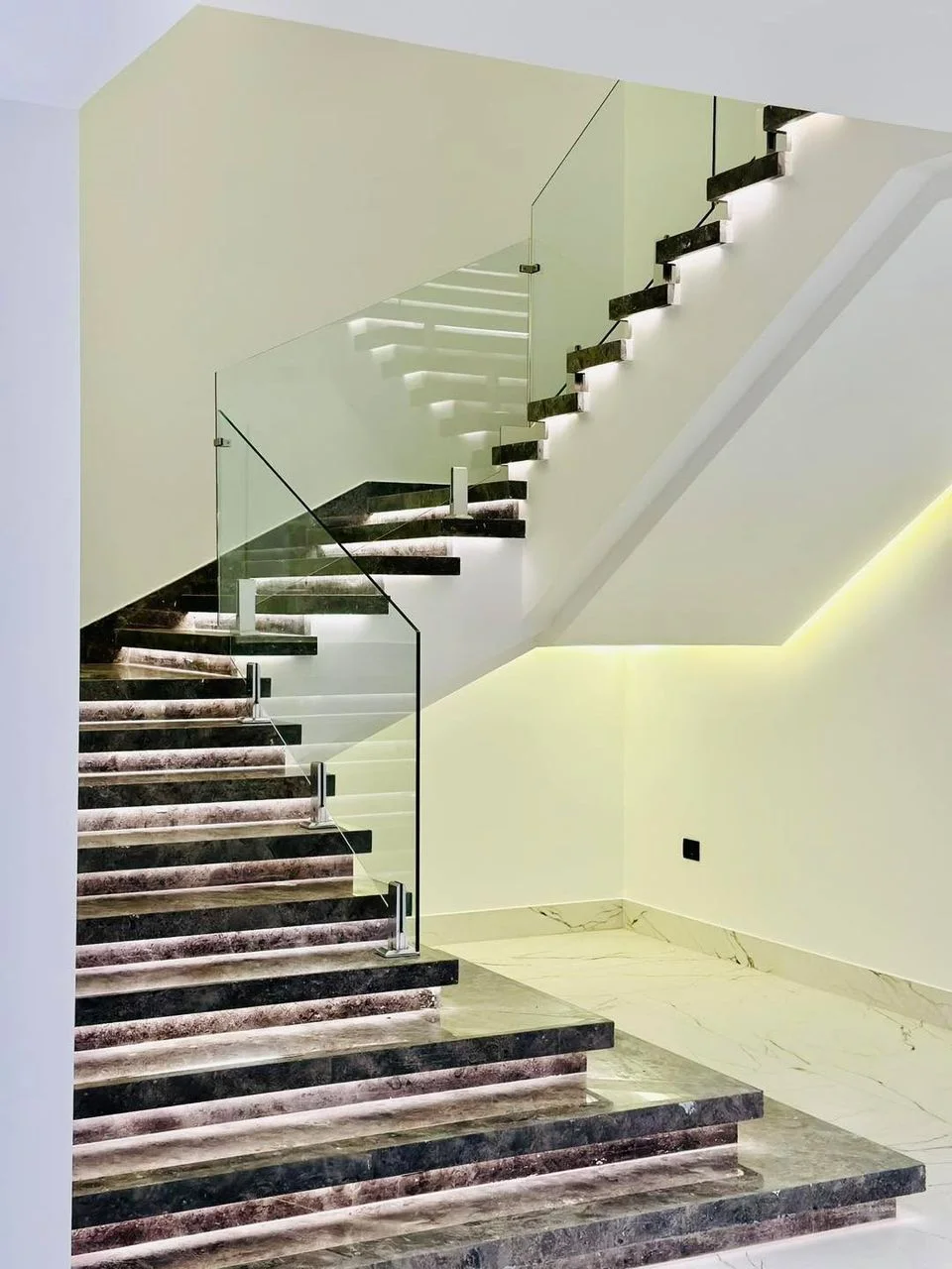 زجاج ديكور 4